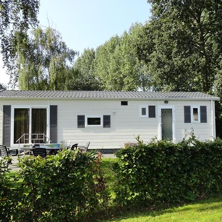 Stellechalets Op Vakantiepark Stelleplas - Heinkenszand Eksteriør bilde